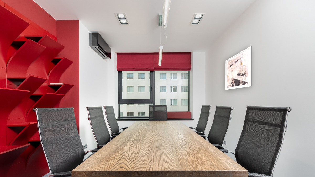 Reflect by Dan Hobday, shown at 30 × 42 in (76.2 × 106.7 cm) in Arber Light Walnut, office