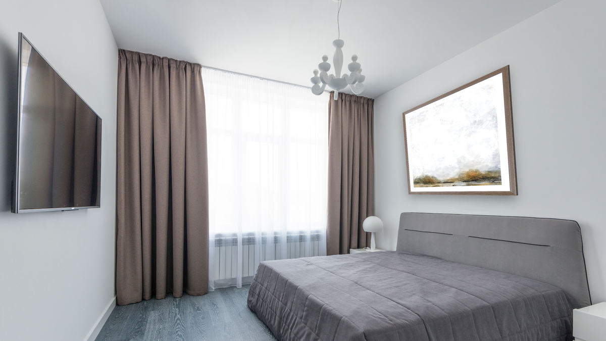 Chill 2 by Dan Hobday, shown at 32 × 32 in (81.3 × 81.3 cm) in Arber Light Walnut, bedroom