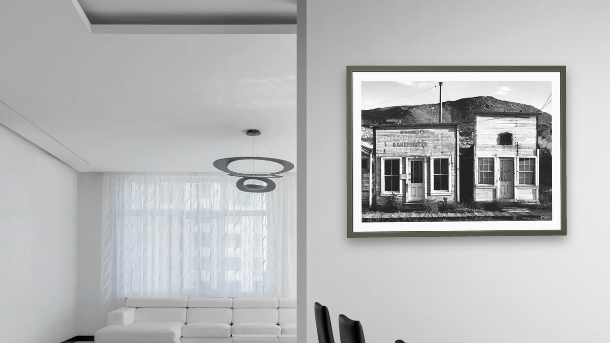 False Fronts by Gordon Osmundson, shown at 30 × 40 in (76.2 × 101.6 cm) in Ramino Satin Black, dining