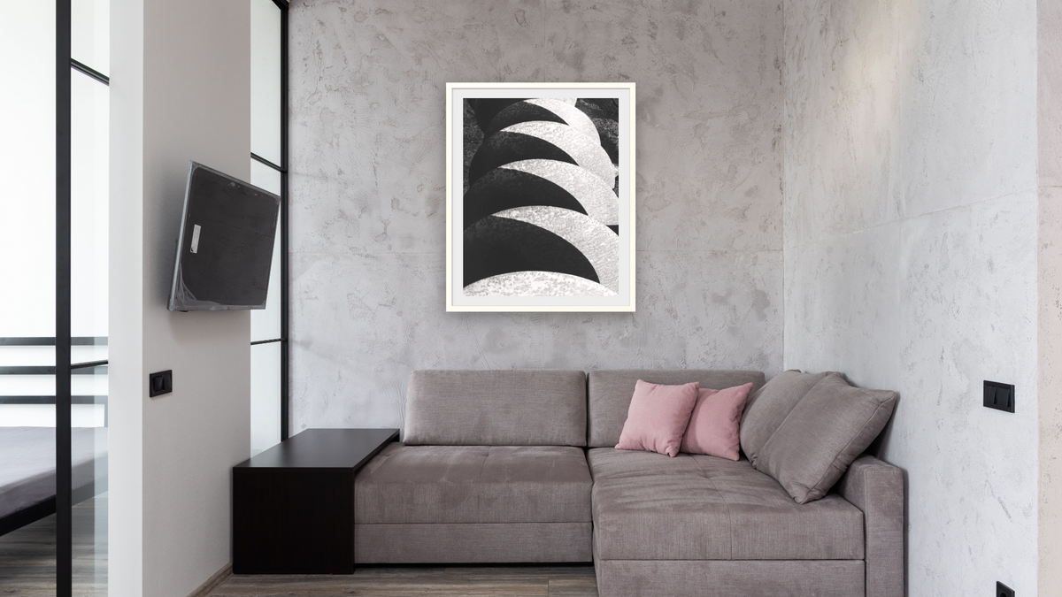 Farmer's Disk by Gordon Osmundson, shown at 32 × 40 in (81.3 × 101.6 cm) in Ramino Opaque White, media room