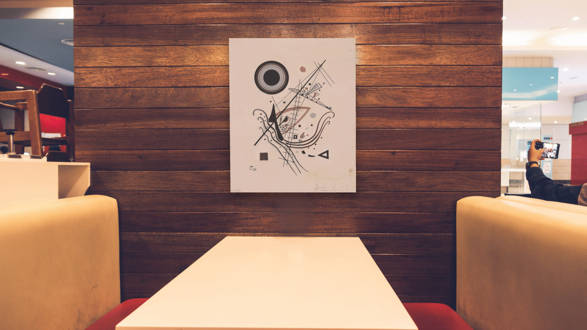 Blau (Blue), shown at 32 × 40 in (81.3 × 101.6 cm) as gallery-wrapped canvas, restaurant