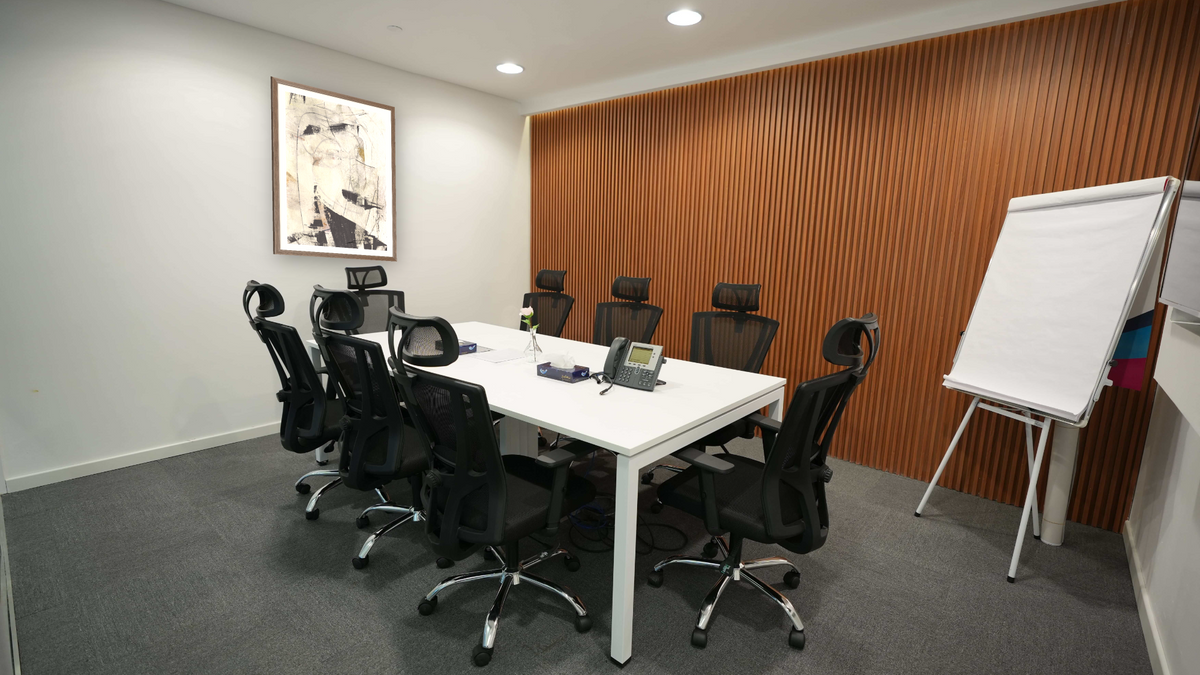 Reflect by Dan Hobday, shown at 30 × 42 in (76.2 × 106.7 cm) in Arber Light Walnut, boardroom